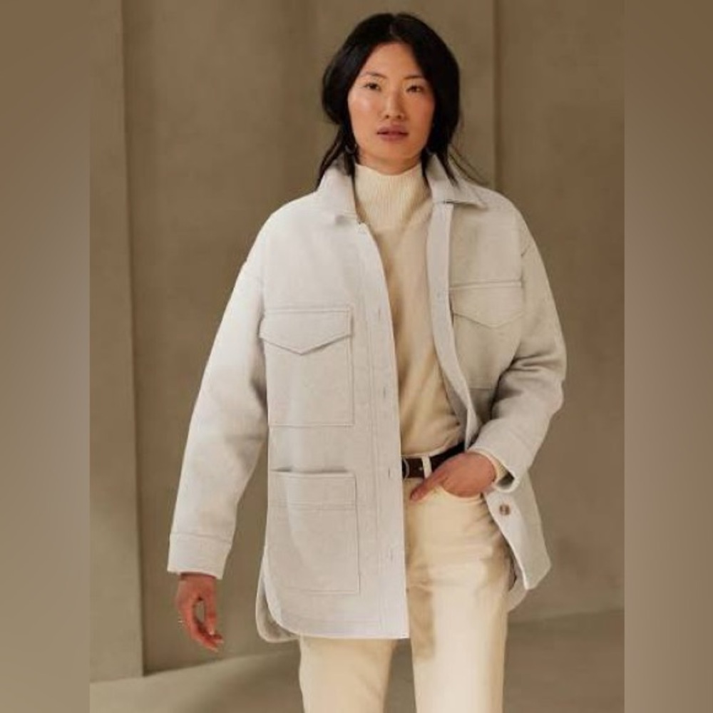 Banana Republic 4 Pocket Shacket in Oyster Pearl